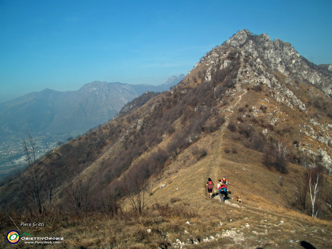 18 II , I corno e vetta Monte Barro ....JPG